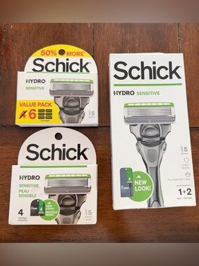 Schick Hydro Sensitive Mens 1 Razor Handle + 12 Cartridges Refill 5 Blades NEW